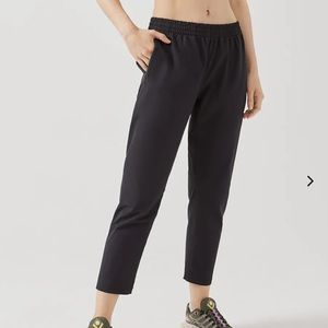 Outdoor Voices Black RecTrek Pants - M
